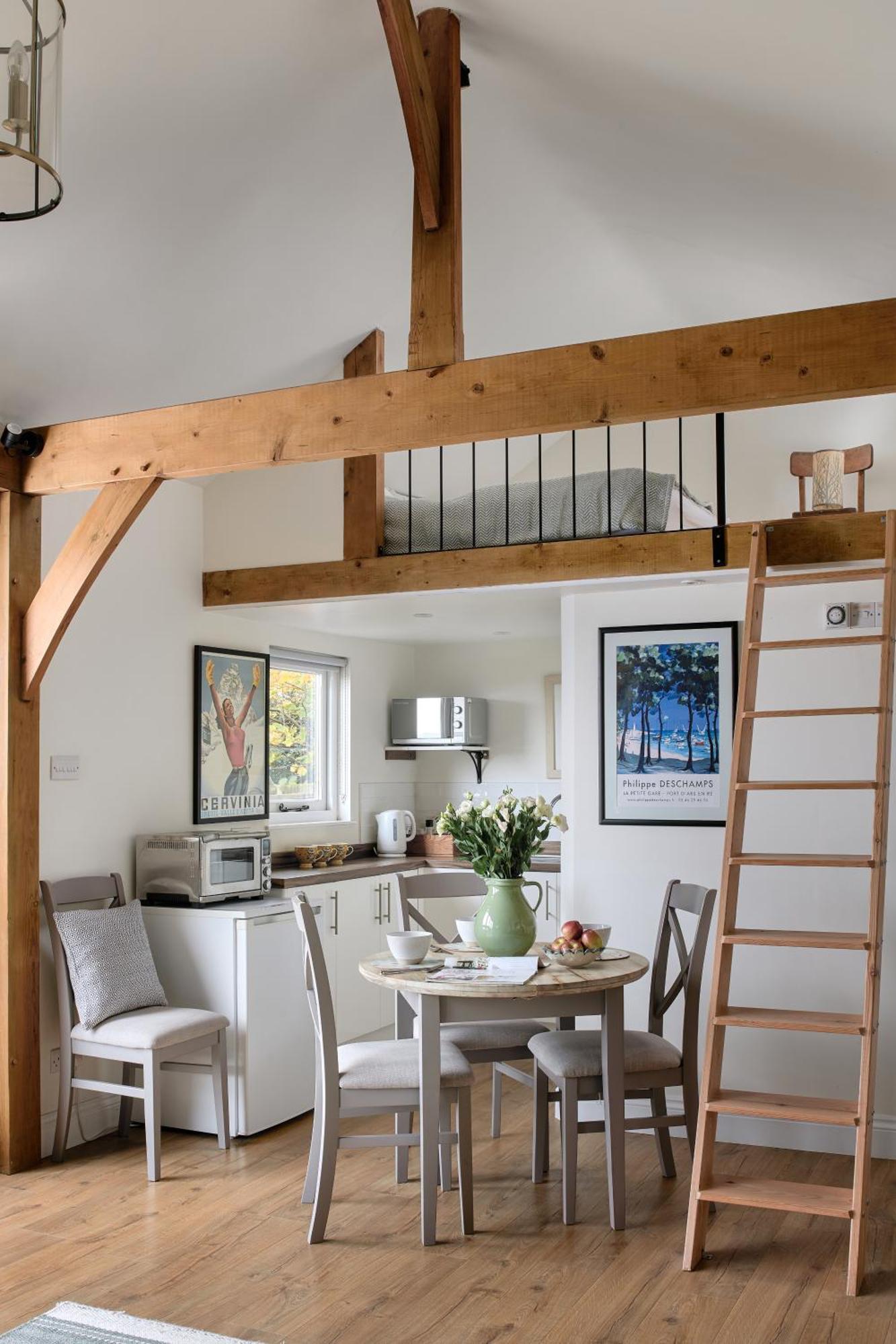 Stunning Cabin With Incredible Views Near Goodwood Rogate Екстер'єр фото